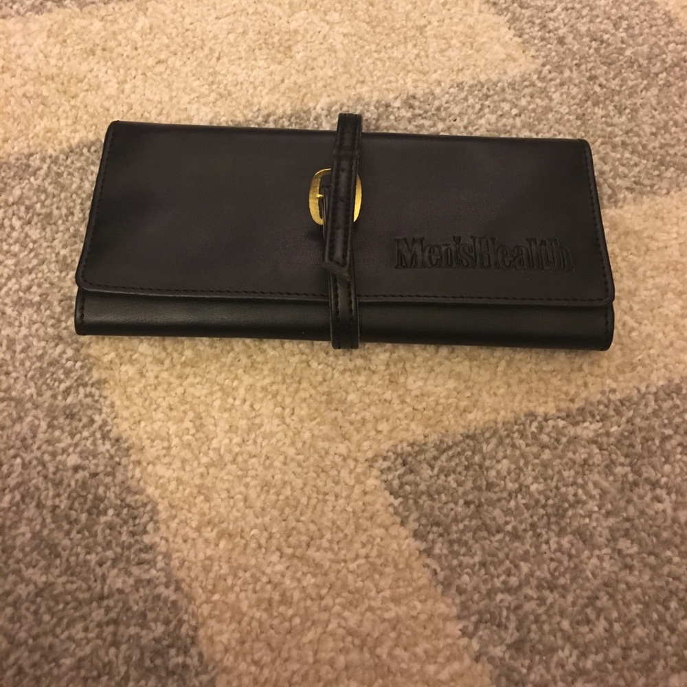 Travel Accessory Holder